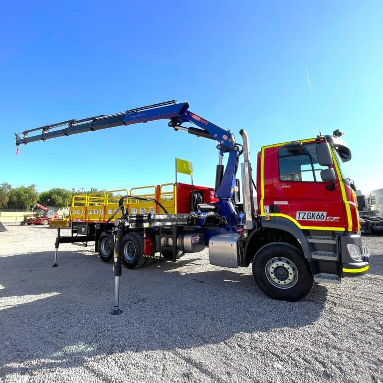 CAMION PLUMA 6 TON-DAF-CF FAT 430 GRU PM 32525 MIN